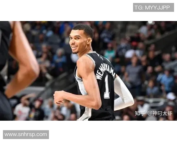 文班亚马新秀赛季表现抢眼场均20分10篮板3盖帽引领联盟新星潮流